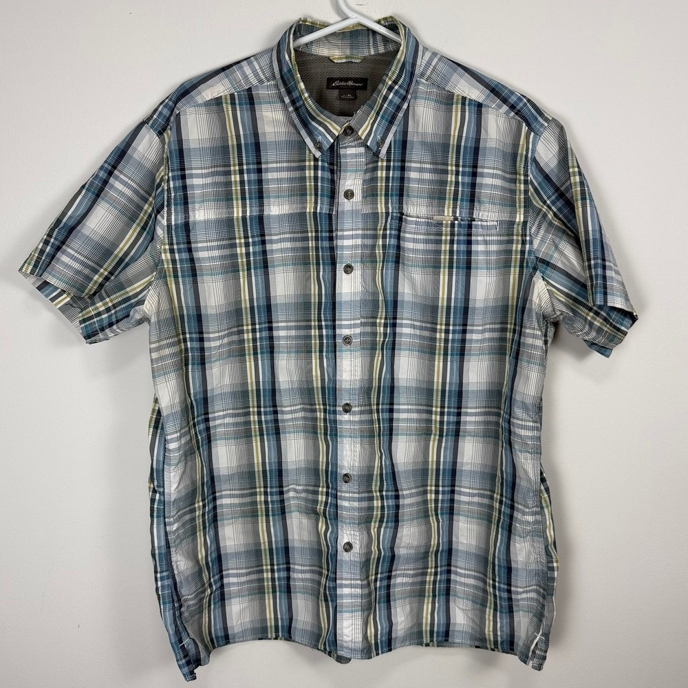 Eddie Bauer Mens XL Blue Plaid Short Sleeve Button Down Hiking Shirt Pocket
